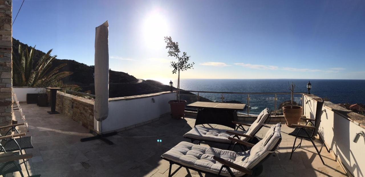 Astra-Ferienhaus Mit Grosser Dachterrasse Und Top-Ausstattung In Nas Armenistis  Exteriér fotografie